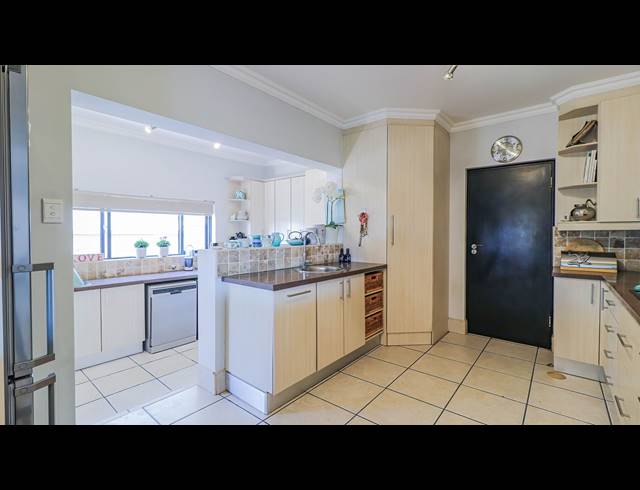 3 BEDROOM CLUSTER FOR SALE IN BEVERLEY
